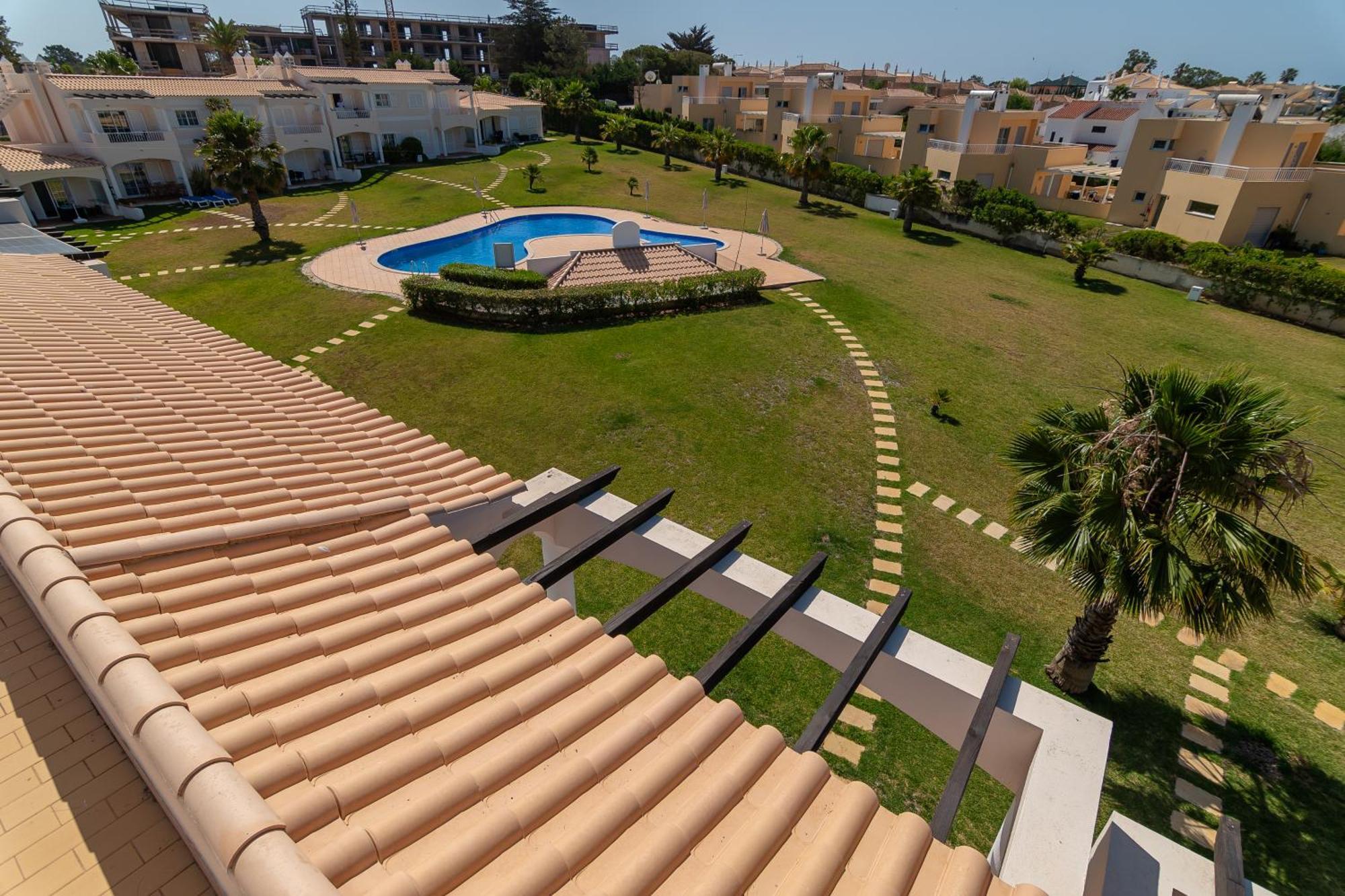 Baia Village 7 *