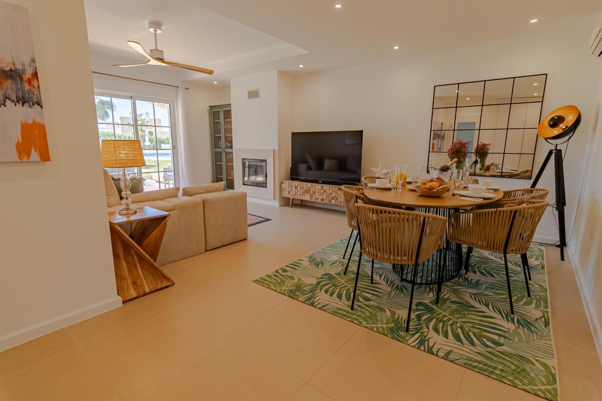 Villa Baia Village 7 *