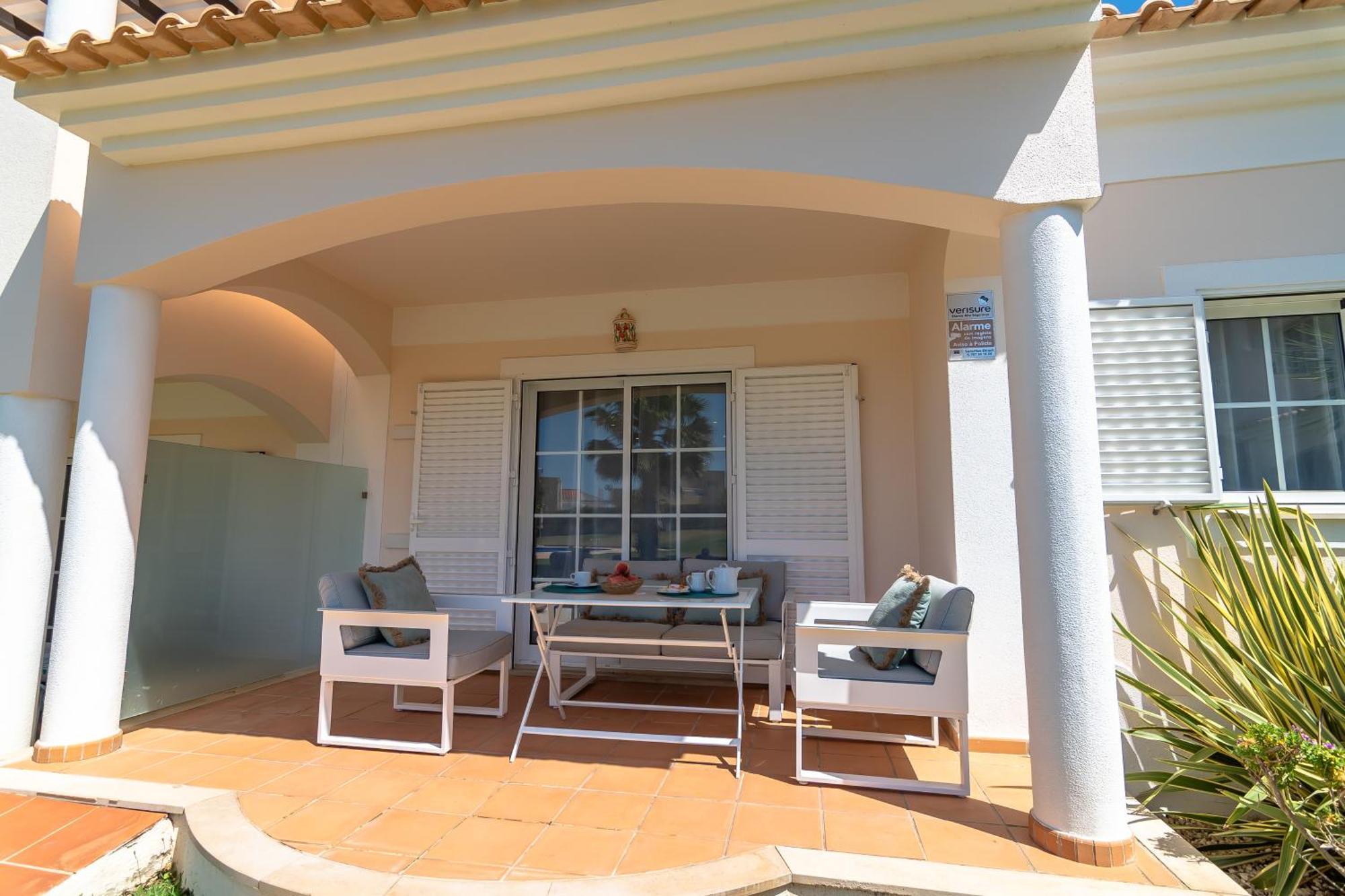 Villa Baia Village 7 *